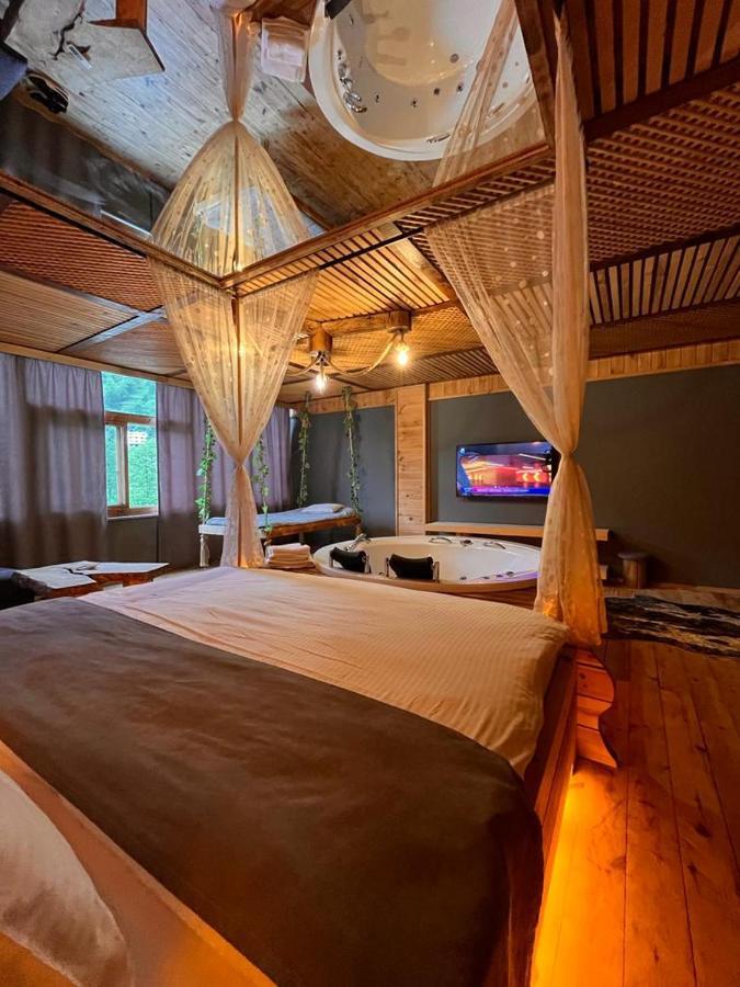 ريزه Wooden Palace V.I.P Suit المظهر الخارجي الصورة