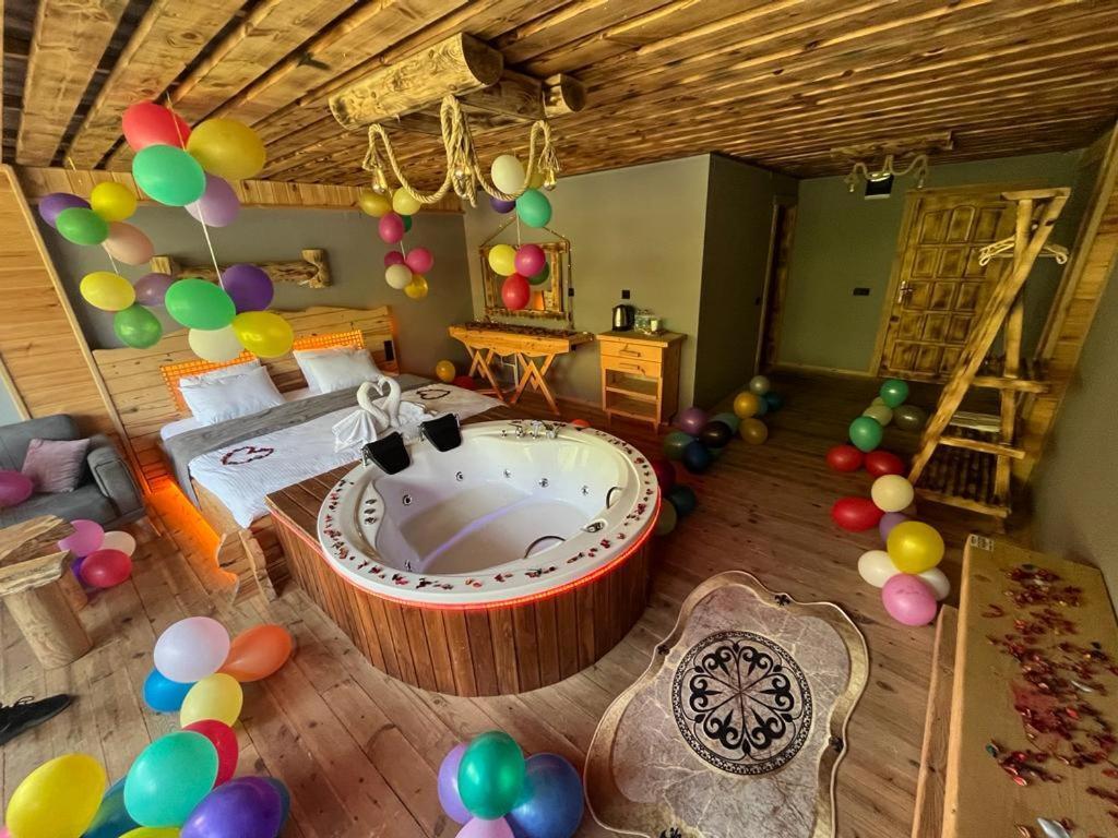 ريزه Wooden Palace V.I.P Suit المظهر الخارجي الصورة