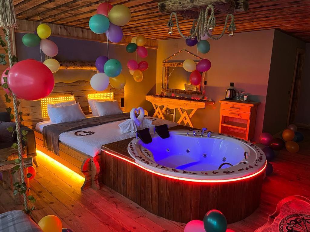 ريزه Wooden Palace V.I.P Suit المظهر الخارجي الصورة
