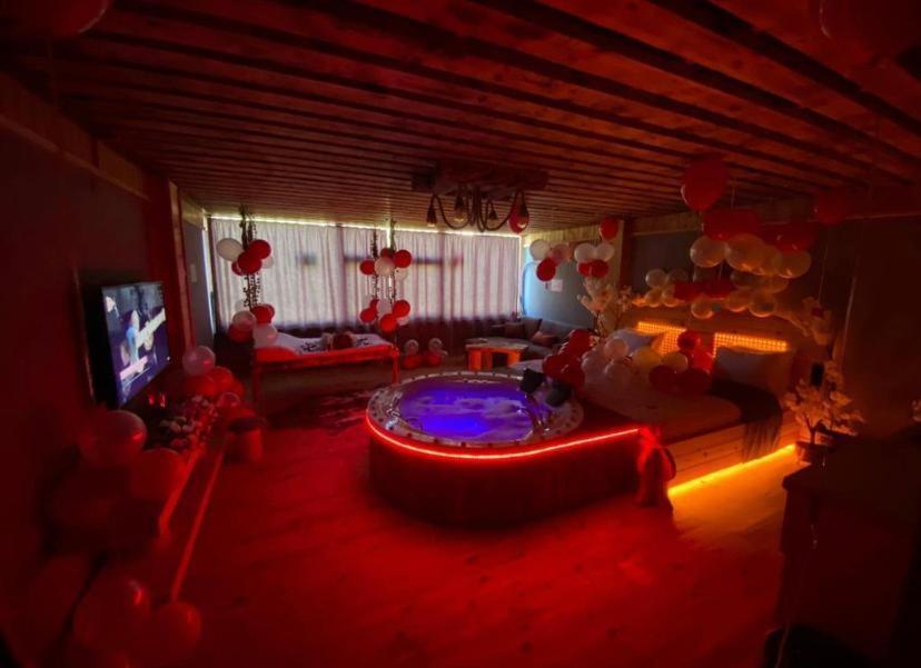 ريزه Wooden Palace V.I.P Suit المظهر الخارجي الصورة