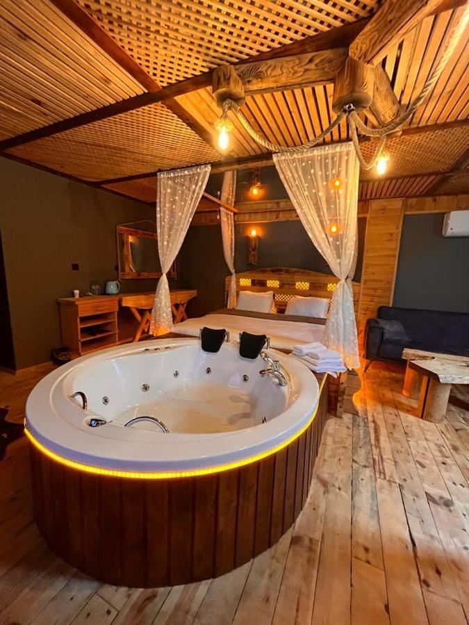 ريزه Wooden Palace V.I.P Suit المظهر الخارجي الصورة