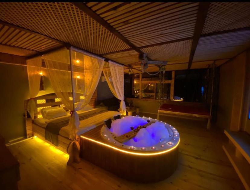 ريزه Wooden Palace V.I.P Suit المظهر الخارجي الصورة