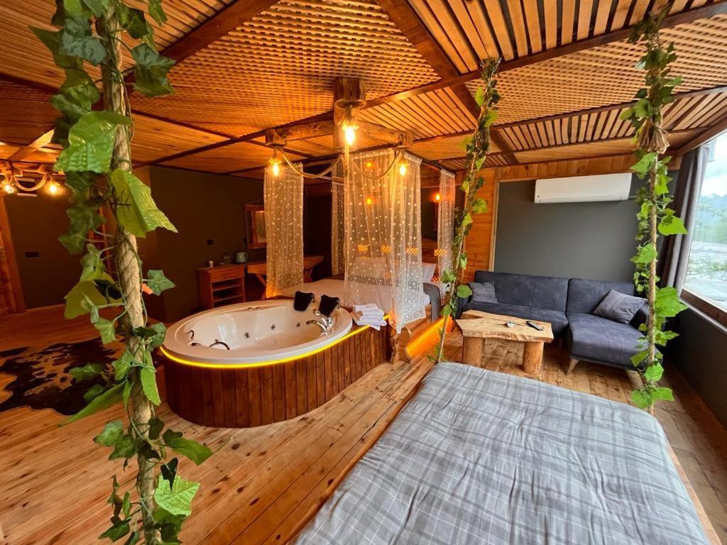 ريزه Wooden Palace V.I.P Suit المظهر الخارجي الصورة