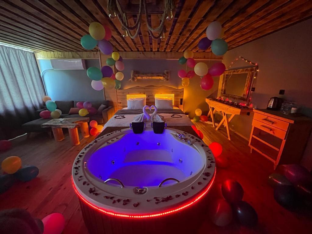 ريزه Wooden Palace V.I.P Suit المظهر الخارجي الصورة