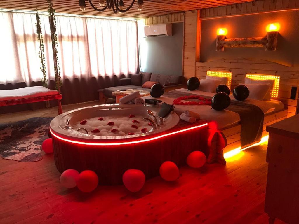 ريزه Wooden Palace V.I.P Suit المظهر الخارجي الصورة