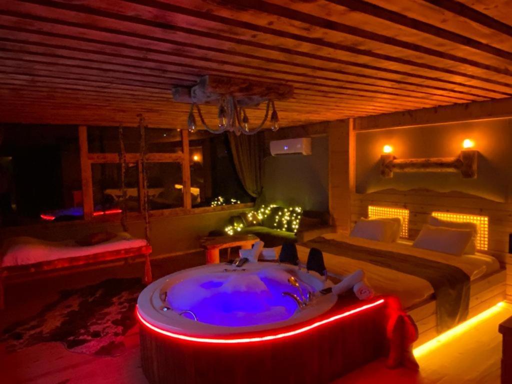 ريزه Wooden Palace V.I.P Suit المظهر الخارجي الصورة